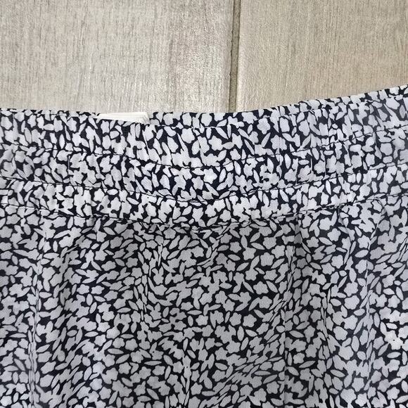 Michael Kors Womens Drawstring Shorts Navy Trim Leaf Print Summer Beach Comfy M - Picture 9 of 12